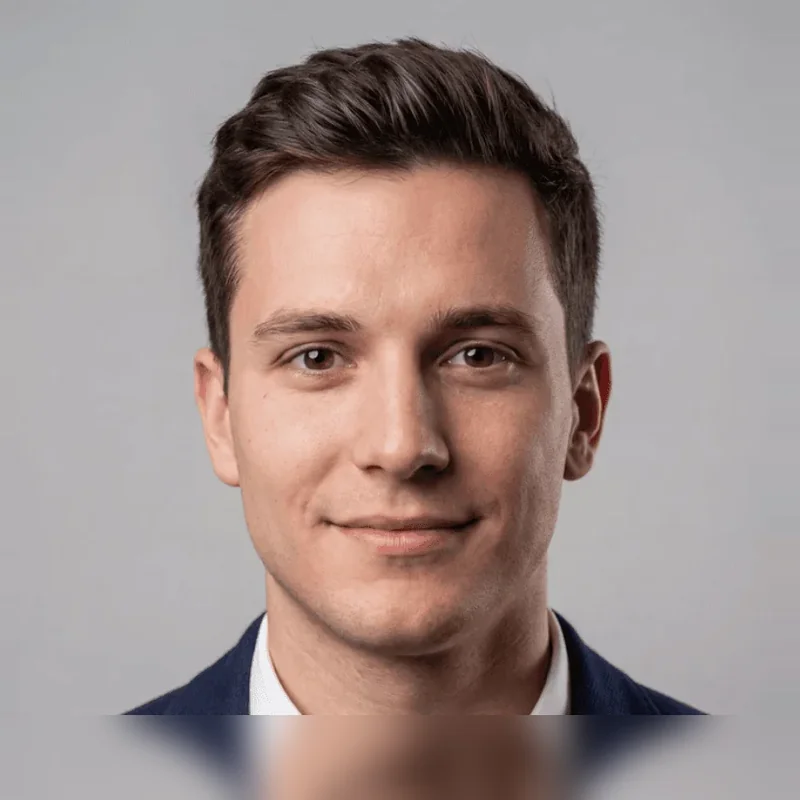 Maximilian B.